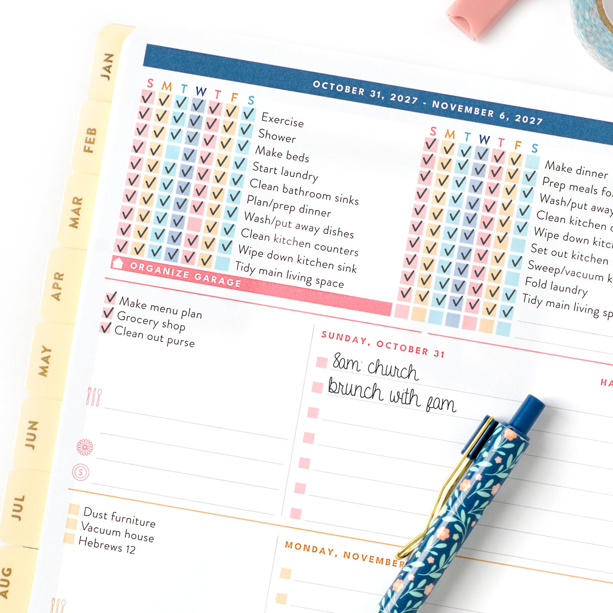 2027 blush home planner checklists close up