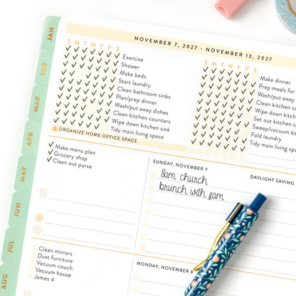 2027 green leaves home planner checklists page close up