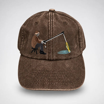 🎣🧢 Catch of the Day Interactive Fishing Cap –🎁 Vintage Washed Moving Fish Hat